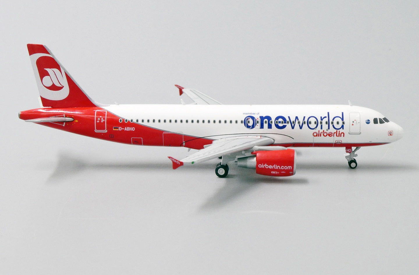 JC WINGS A320 AIR BERLIN "ONEWORLD LIVERY" REG: D-ABHO