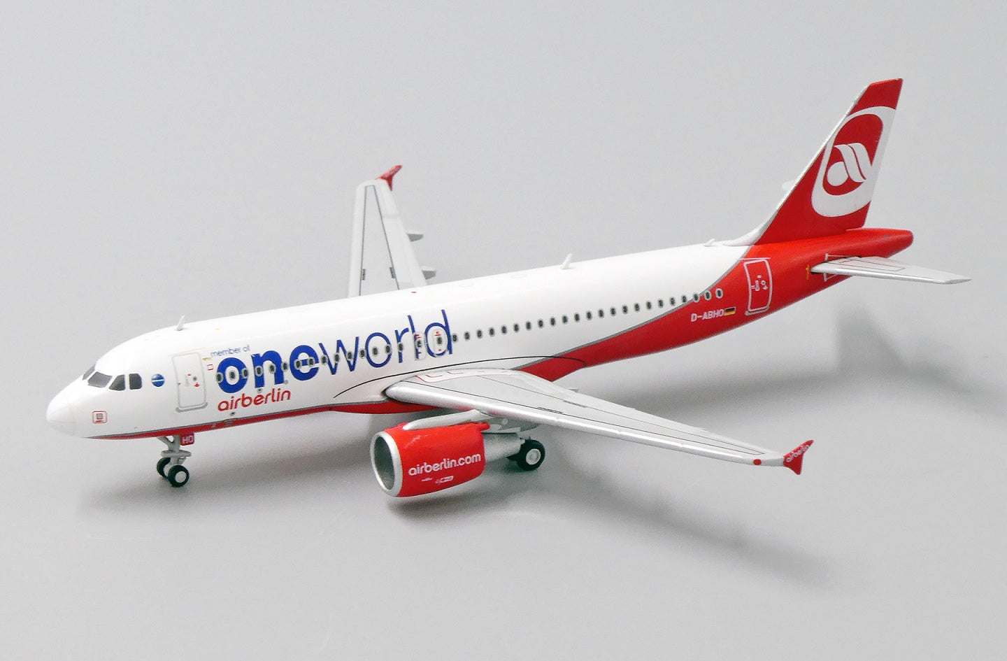 JC WINGS A320 AIR BERLIN "ONEWORLD LIVERY" REG: D-ABHO