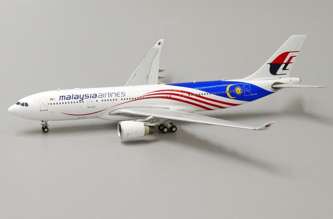 JC WINGS A330-200 MALAYSIA AIRLINES "NEGARAKU LIVERY" REG: 9M-MTX