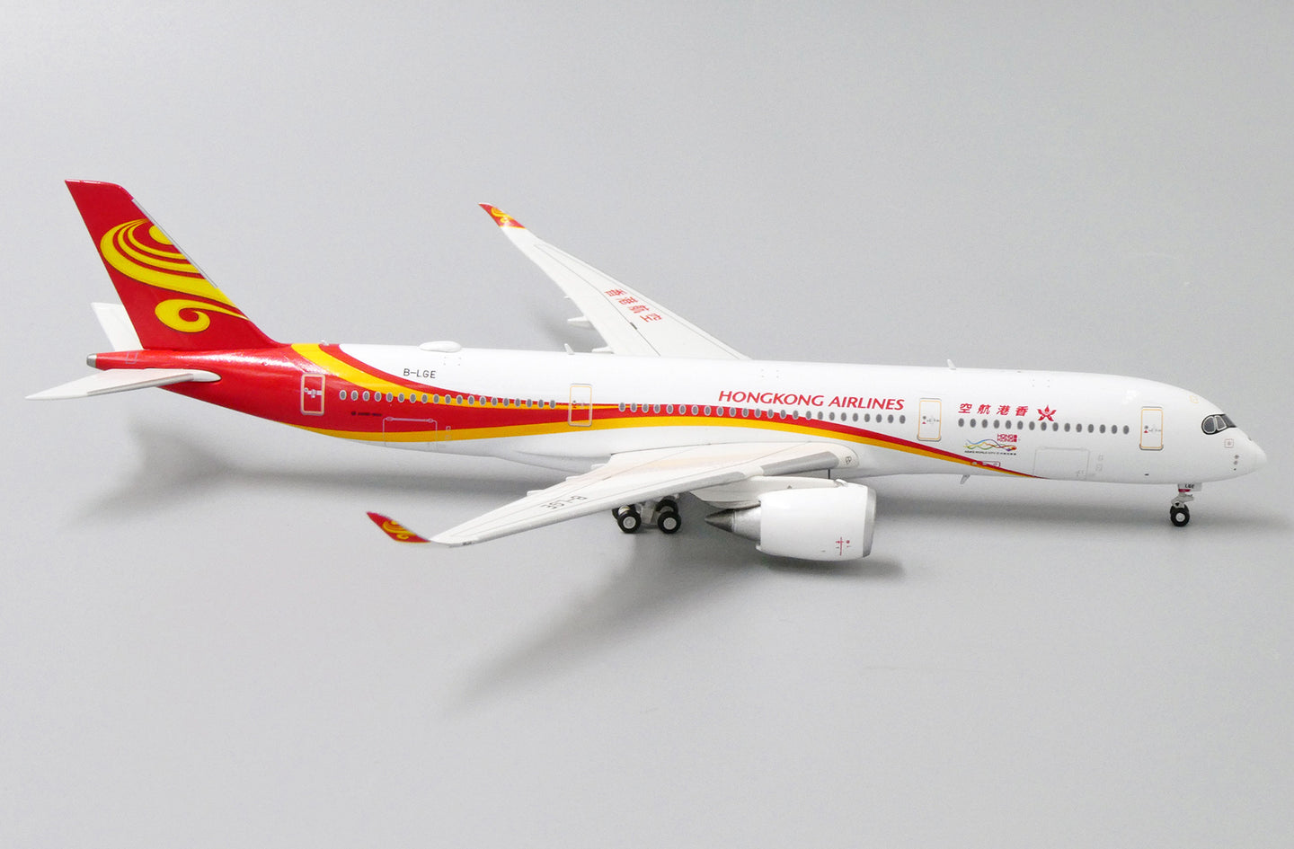 JC WINGS A350-900XWB HONG KONG AIRLINES REG: B-LGE
