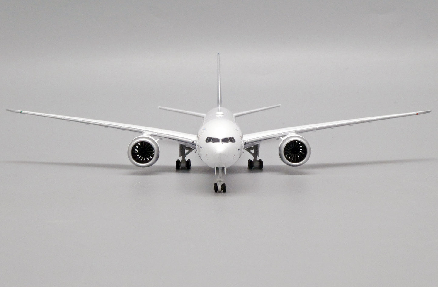 JC WINGS B777-9X  BOEING COMPANY REG: N779XY