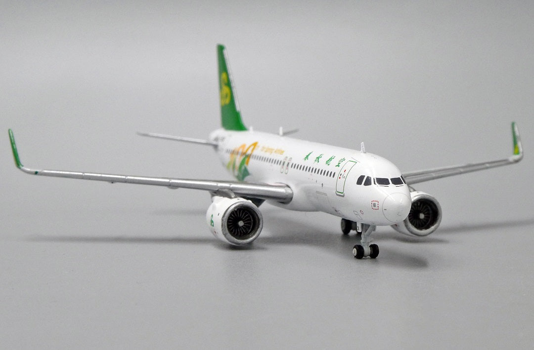 JC WINGS A320NEO SPRING AIRLINES "100TH FOR SPRING AIRLINES" REG: B-30D6