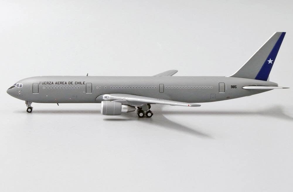JCWINGS BOEING 767 CHILE AIR FORCE REG: 985