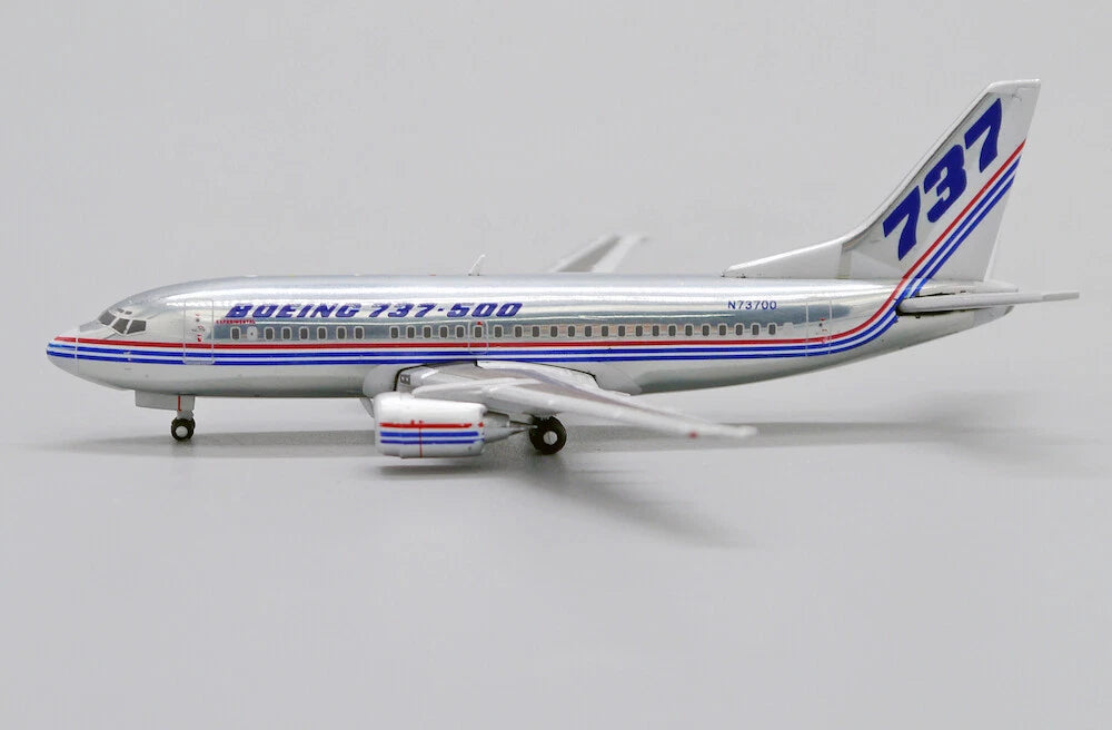 JC WINGS B737-500 HOUSE COLOUR REG: N73700