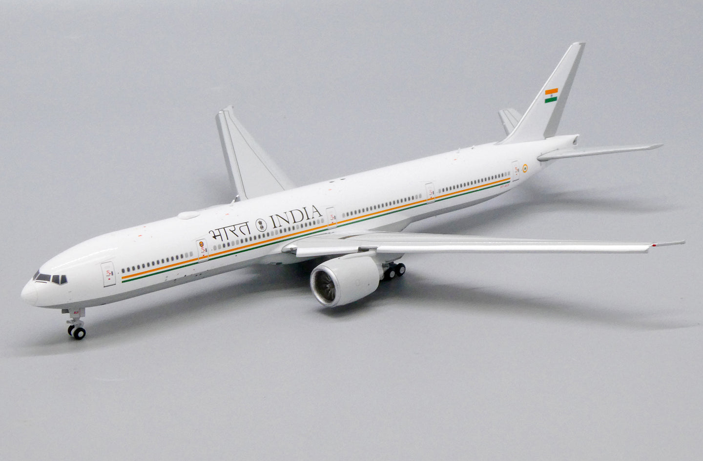 JC WINGS B777-300ER GOVERNMENT OF INDIA (FLAPS DOWN) REG: VT-ALV