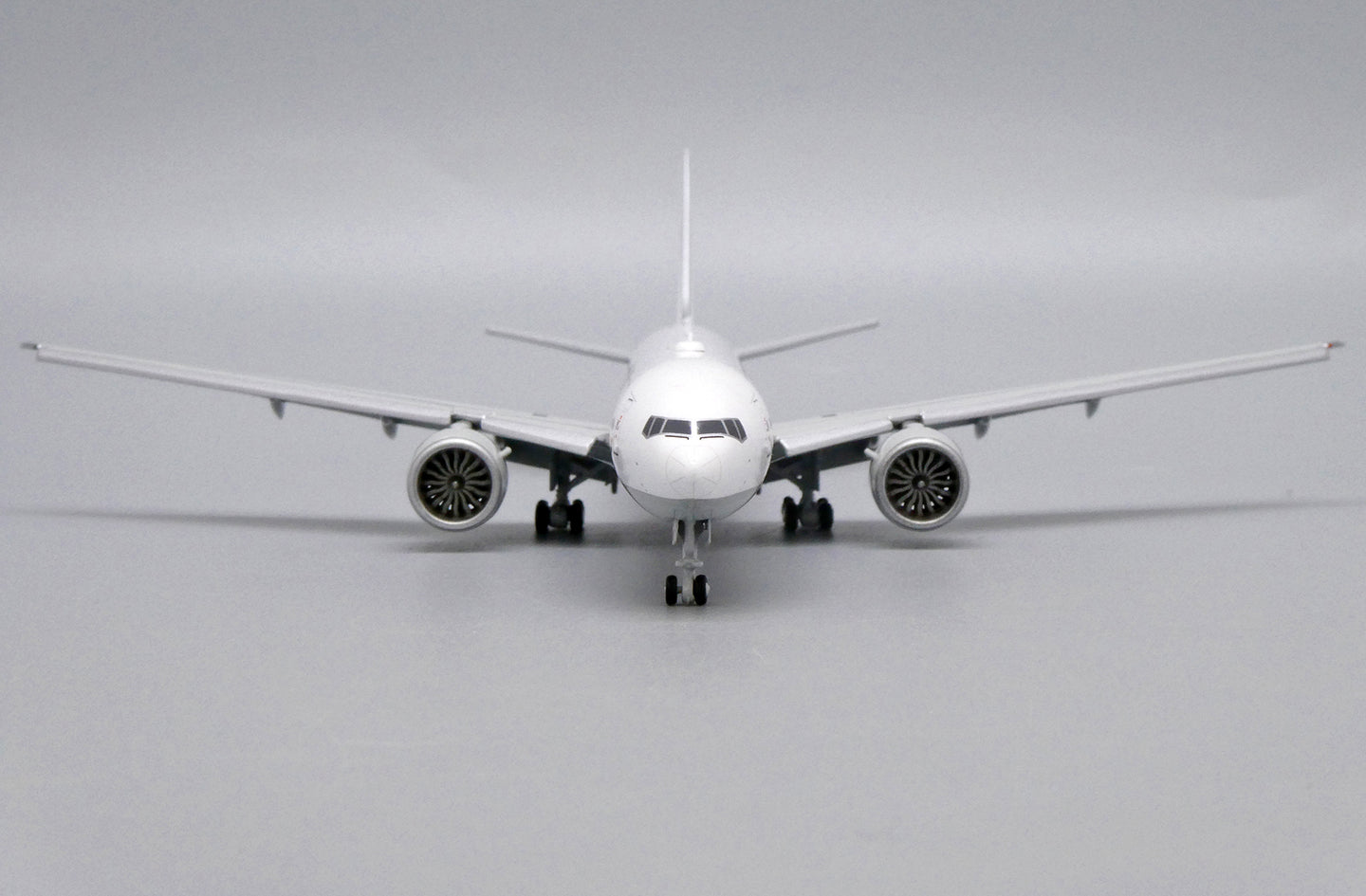 JC WINGS B777-300ER GOVERNMENT OF INDIA (FLAPS DOWN) REG: VT-ALV