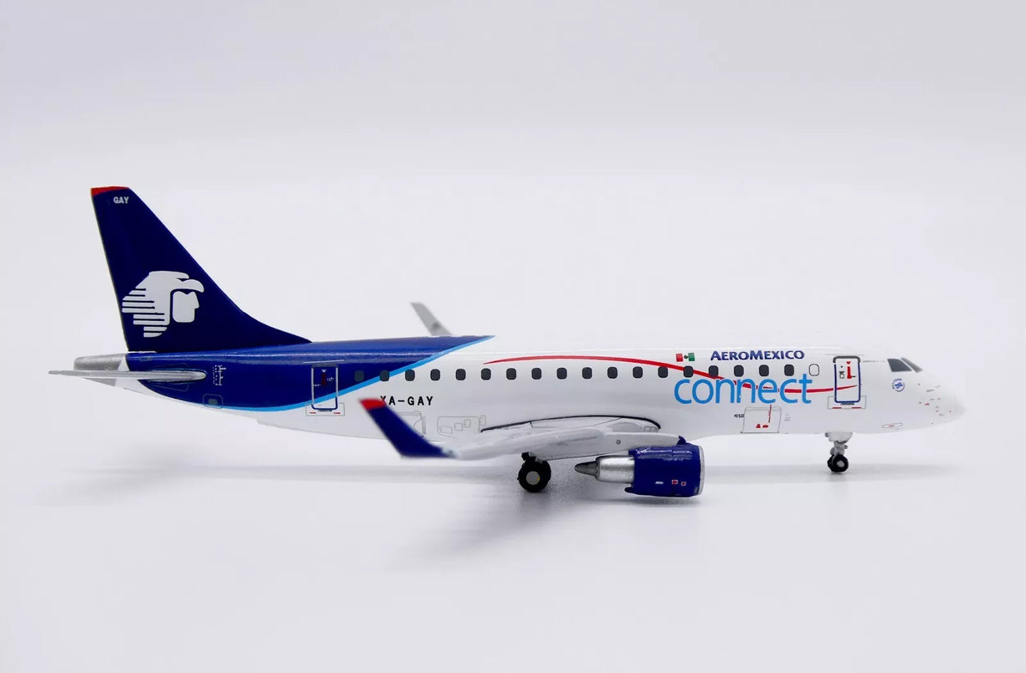 JC WINGS ERJ-170LR AEROMEXICO CONNECT REG: XA-GAY