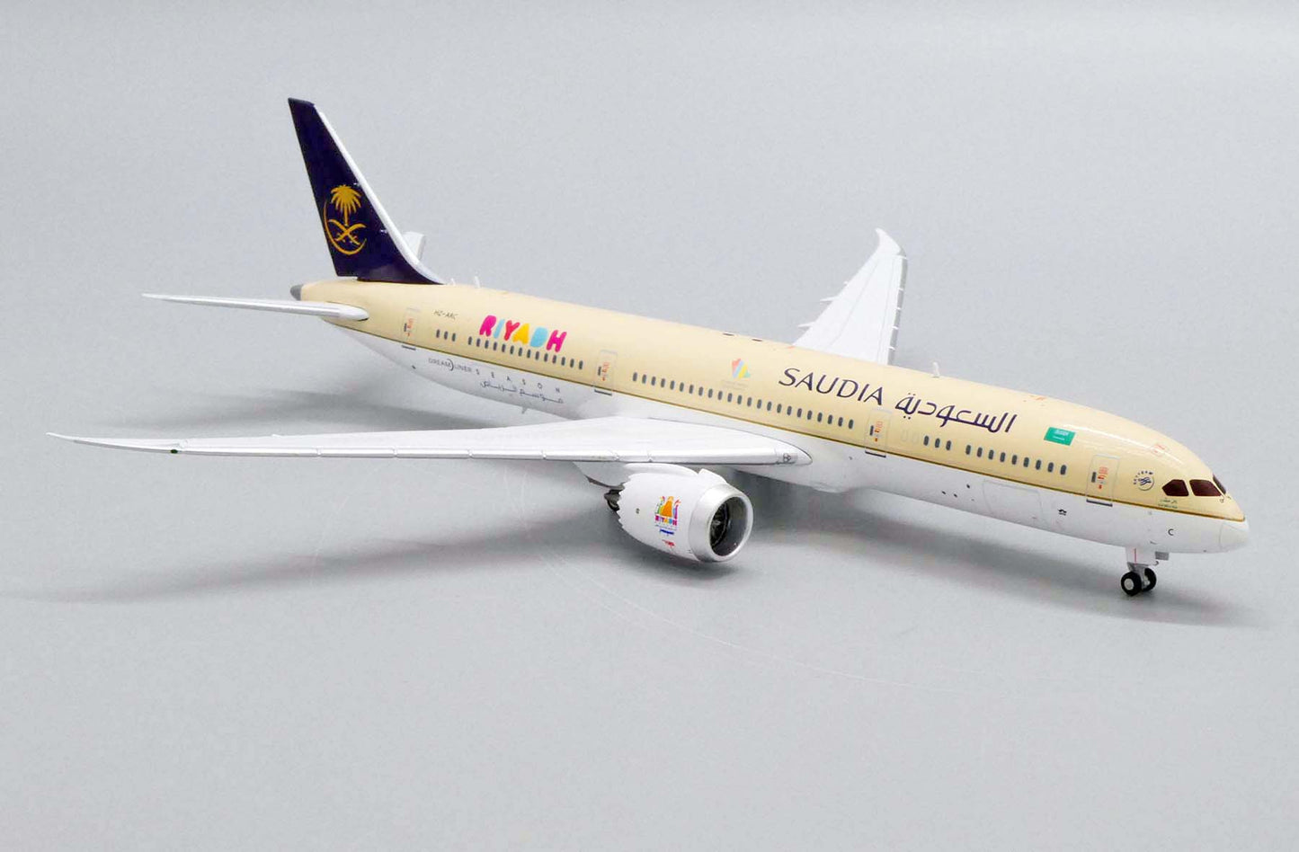 JCWINGS B787-9 SAUDI ARABIAN AIRLINES "SAUDI SEASONS" REG: HZ-ARC