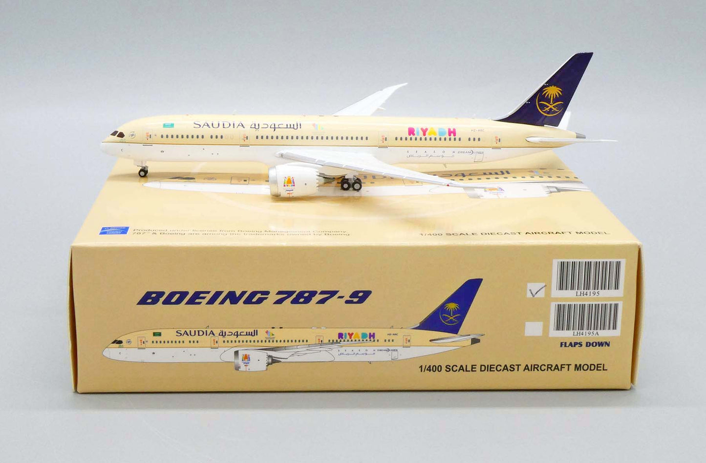 JCWINGS B787-9 SAUDI ARABIAN AIRLINES "SAUDI SEASONS" REG: HZ-ARC