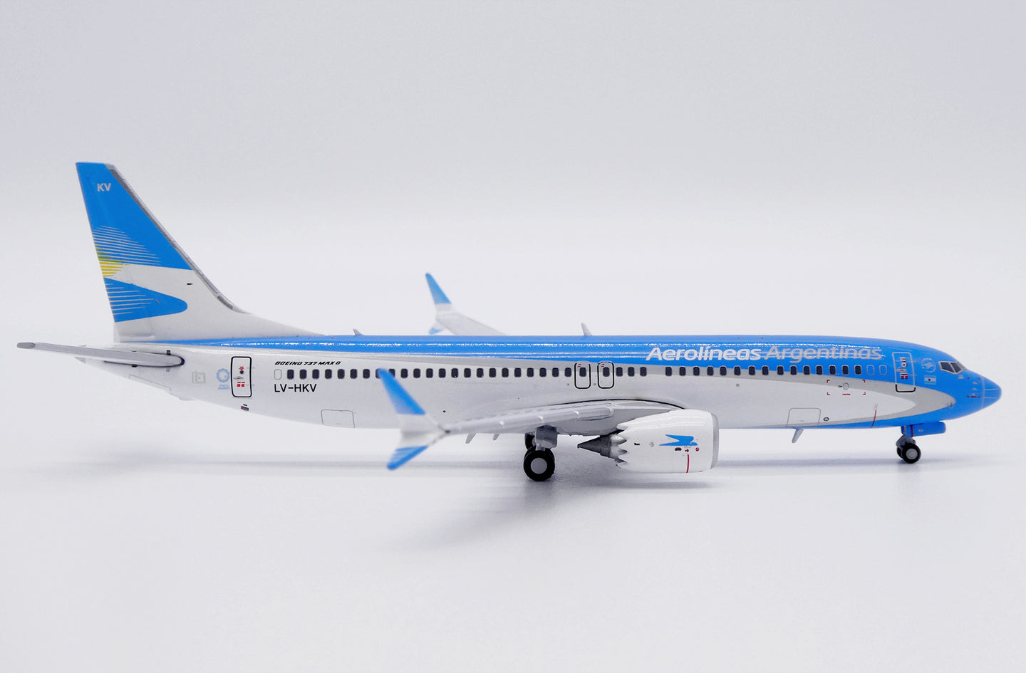 JC WINGS B737 MAX 8 AEROLINEAS ARGENTINAS REG: LV-HKV