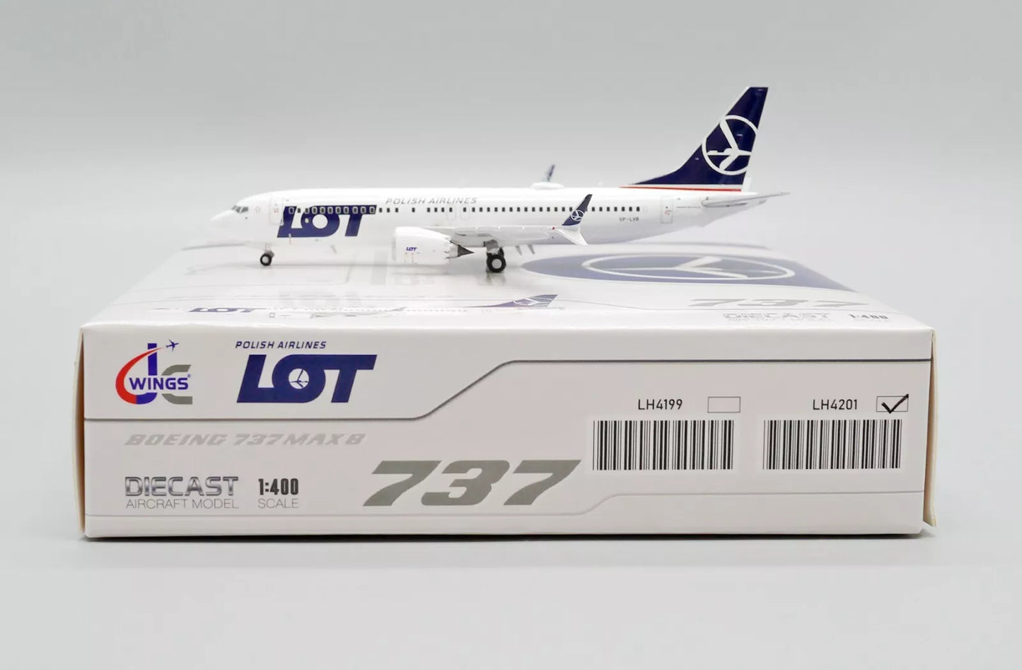 JC WINGS B737 MAX 8 LOT POLISH AIRLINES REG: SP-LVB