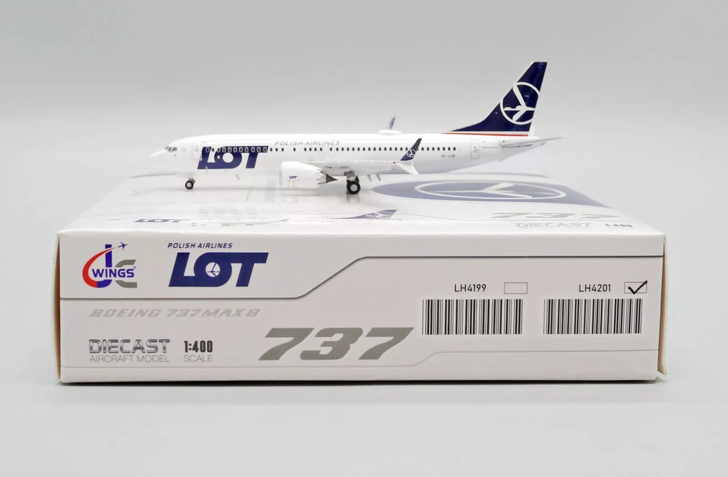 JC WINGS B737 MAX 8 LOT POLISH AIRLINES REG: SP-LVB
