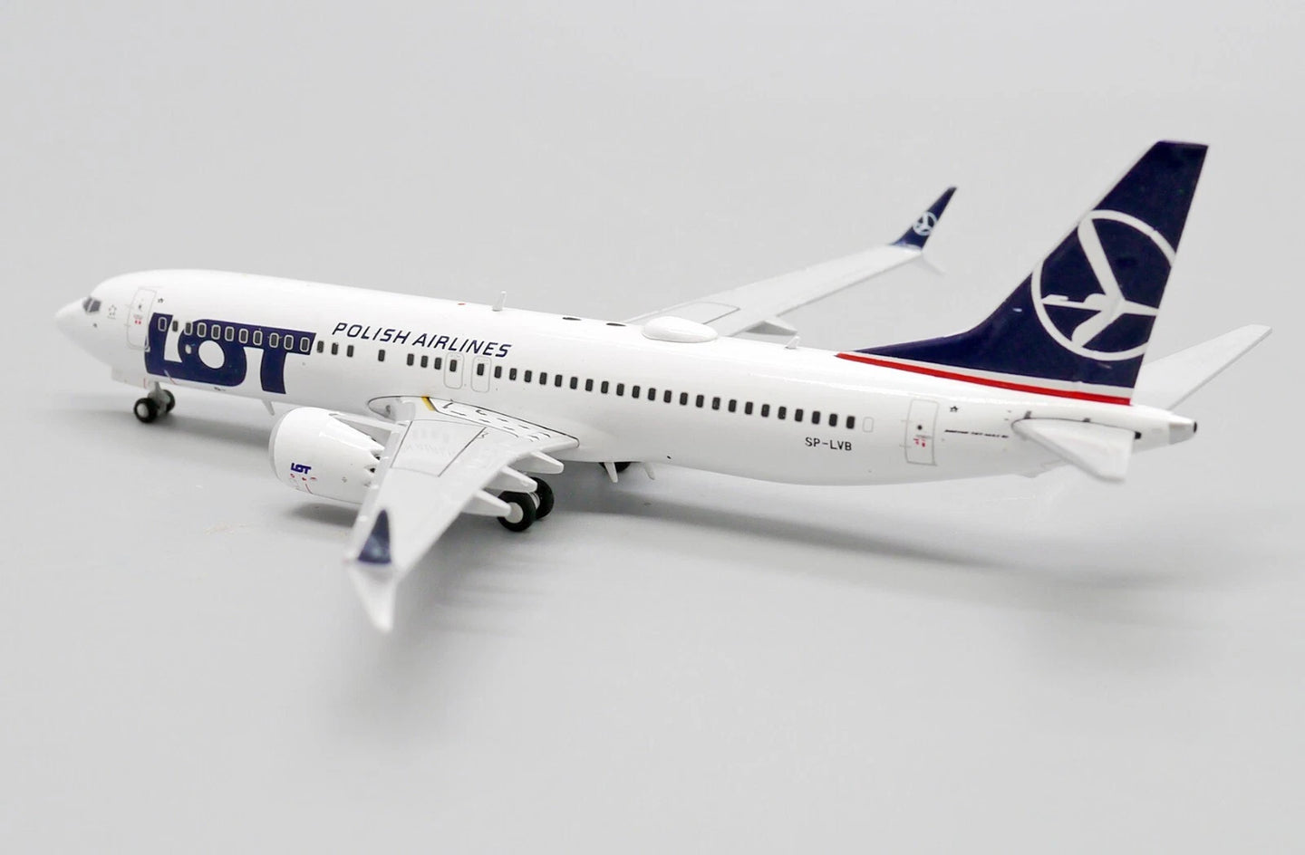 JC WINGS B737 MAX 8 LOT POLISH AIRLINES REG: SP-LVB