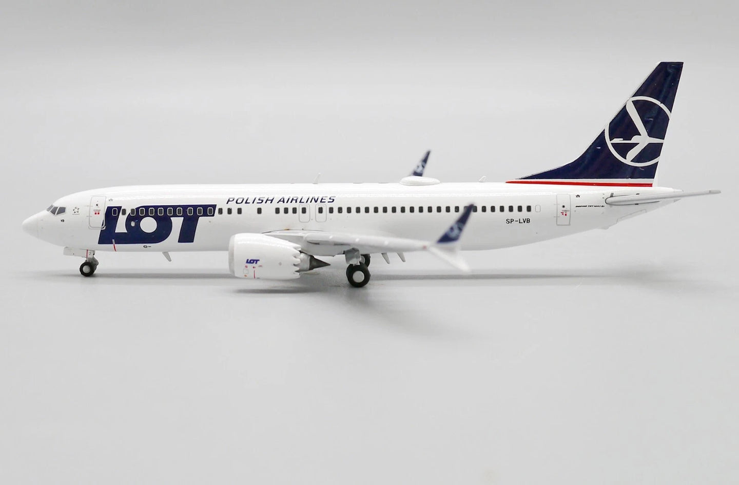 JC WINGS B737 MAX 8 LOT POLISH AIRLINES REG: SP-LVB