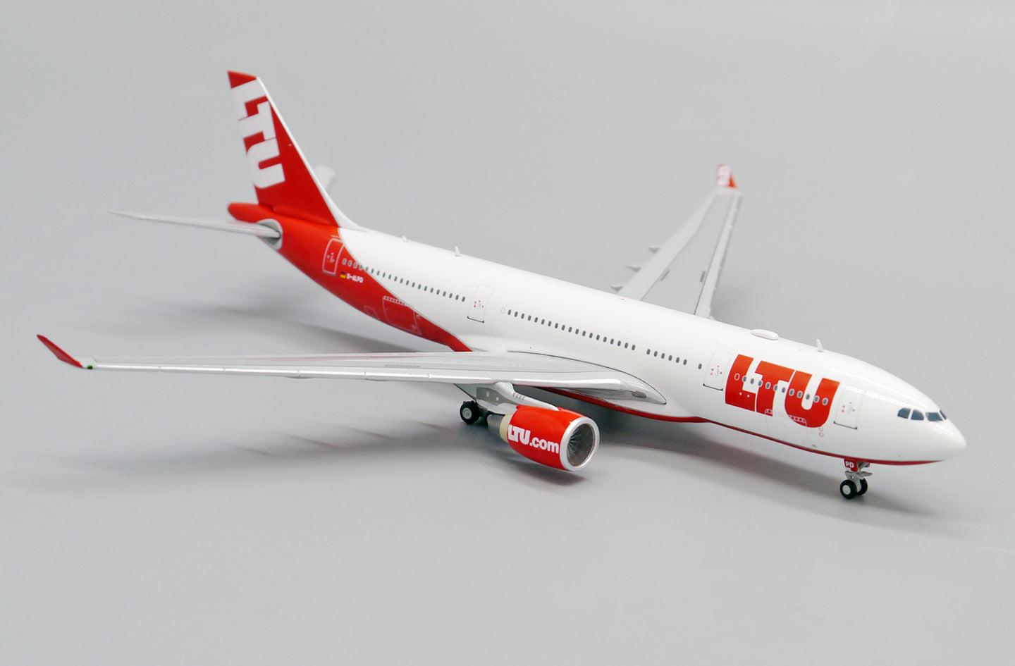 JCWINGS A330-200 LTU REG: D-ALPD WITH ANTENNA