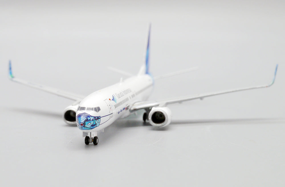 JC WINGS B737 GARUDA INDONESIA "AYO PAKAI MASKER" REG: PK-GFQ