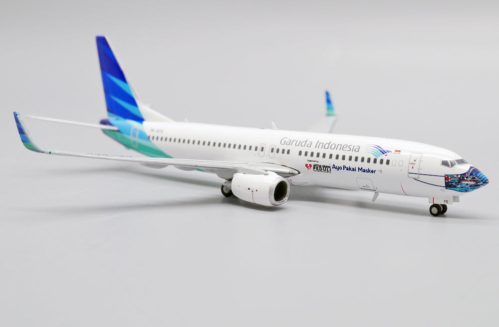JC WINGS B737 GARUDA INDONESIA "AYO PAKAI MASKER" REG: PK-GFQ