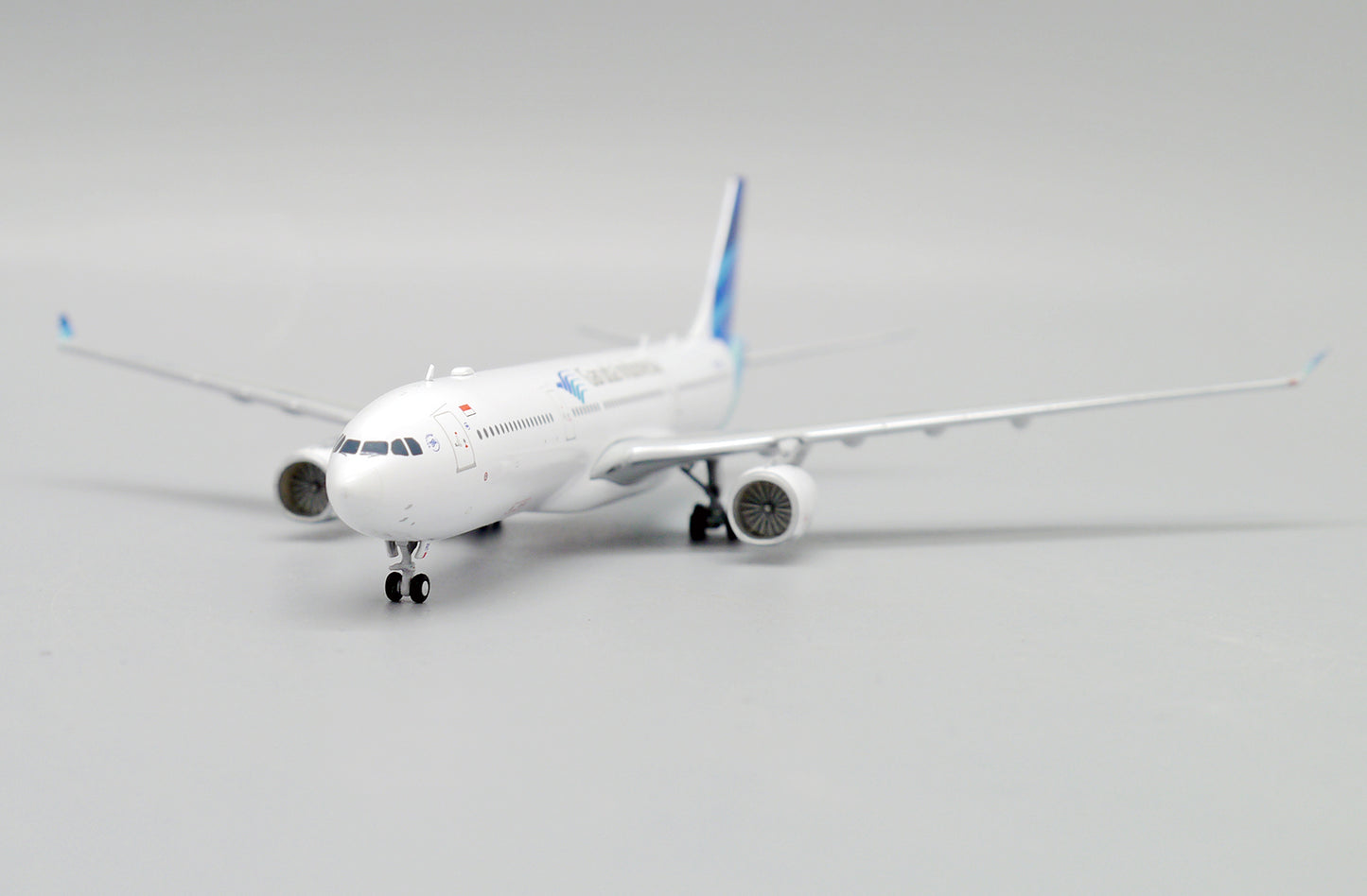 JC WINGS A330-300 GARUDA INDONESIA REG: PK-GPC