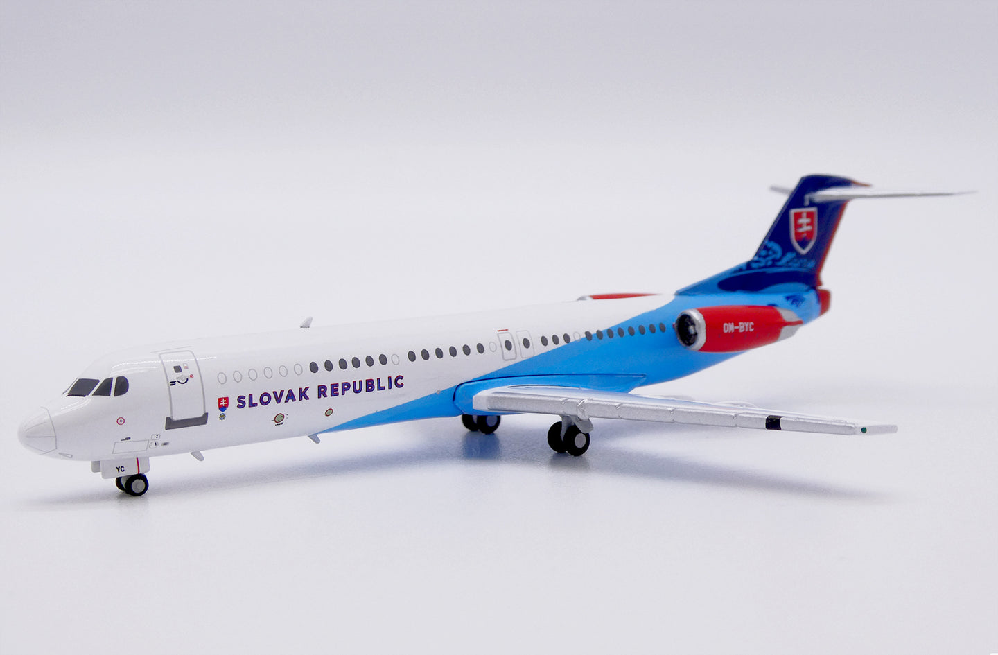 JC WINGS FOKKER 100 SLOVAKIAN GOVERNMENT FLYING SERVICE REG: OM-BYC