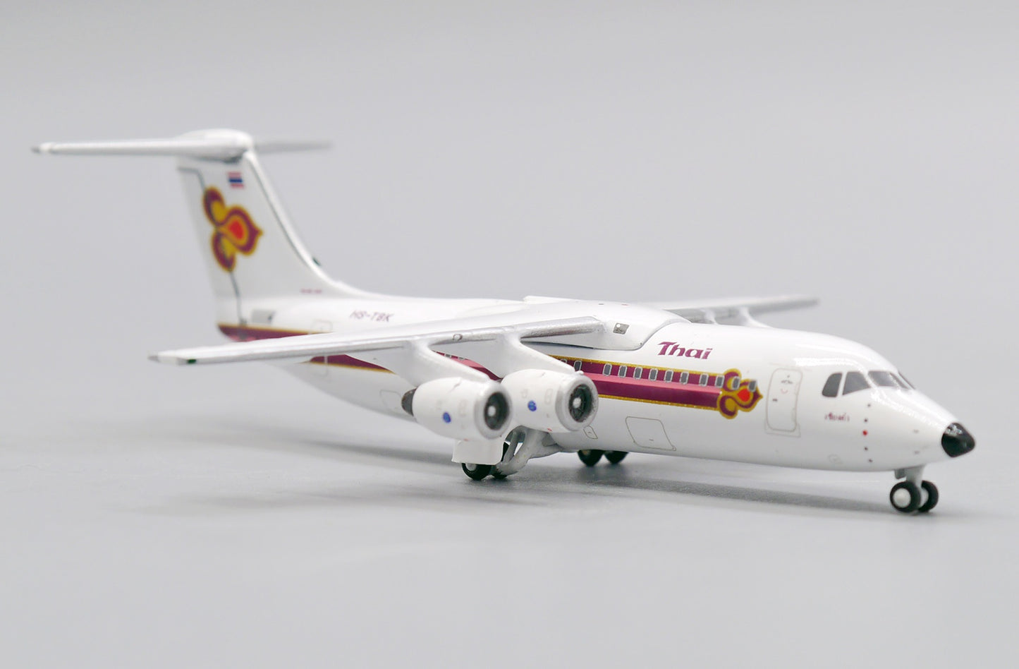 JCWINGS BAE 146-300 THAI AIRWAYS REG: HS-TBK