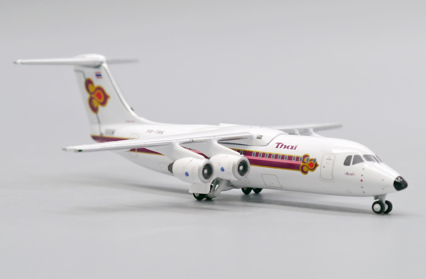 JCWINGS BAE 146-300 THAI AIRWAYS REG: HS-TBK