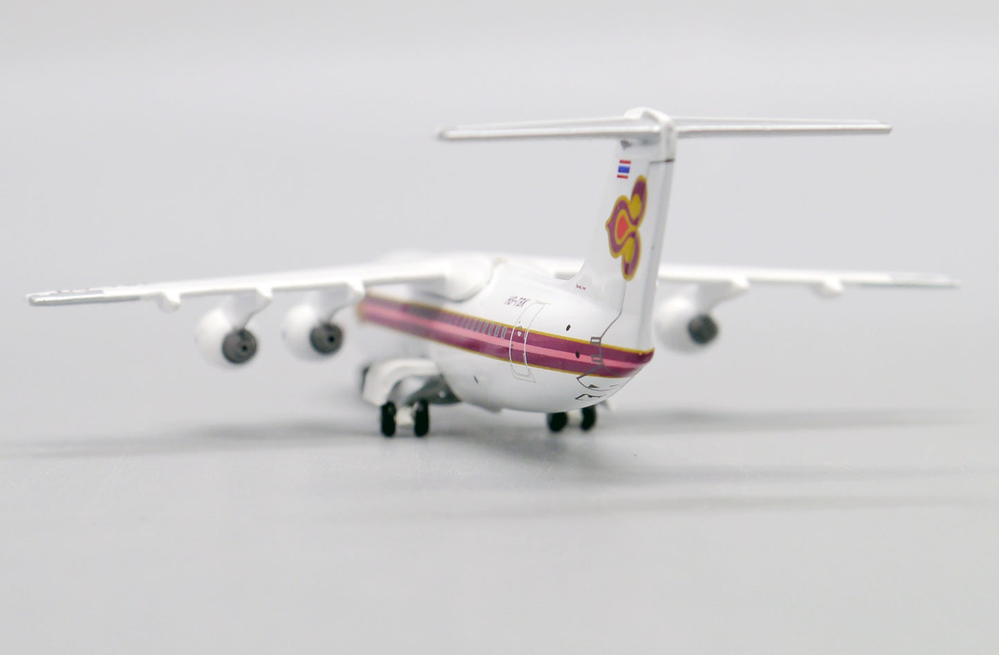 JCWINGS BAE 146-300 THAI AIRWAYS REG: HS-TBK