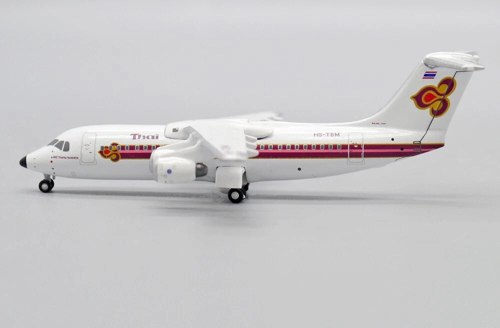 JC WINGS 146-300 THAI AIRWAYS BRITISH AEROSPACE REG: HS-TBM