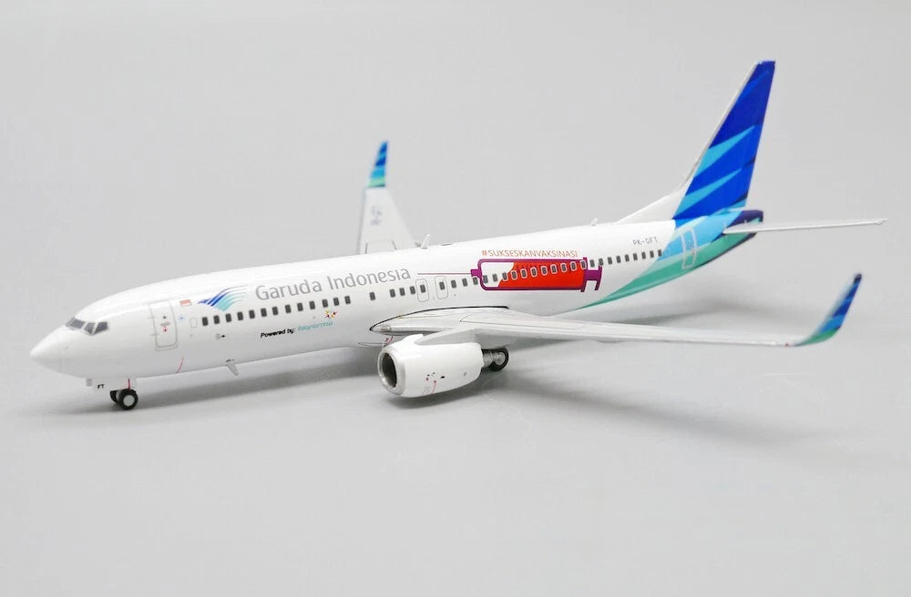 JC WINGS B737-800 GARUDA INDONESIA "SUKSESKANVAKSINASI" REG: PK-GFT