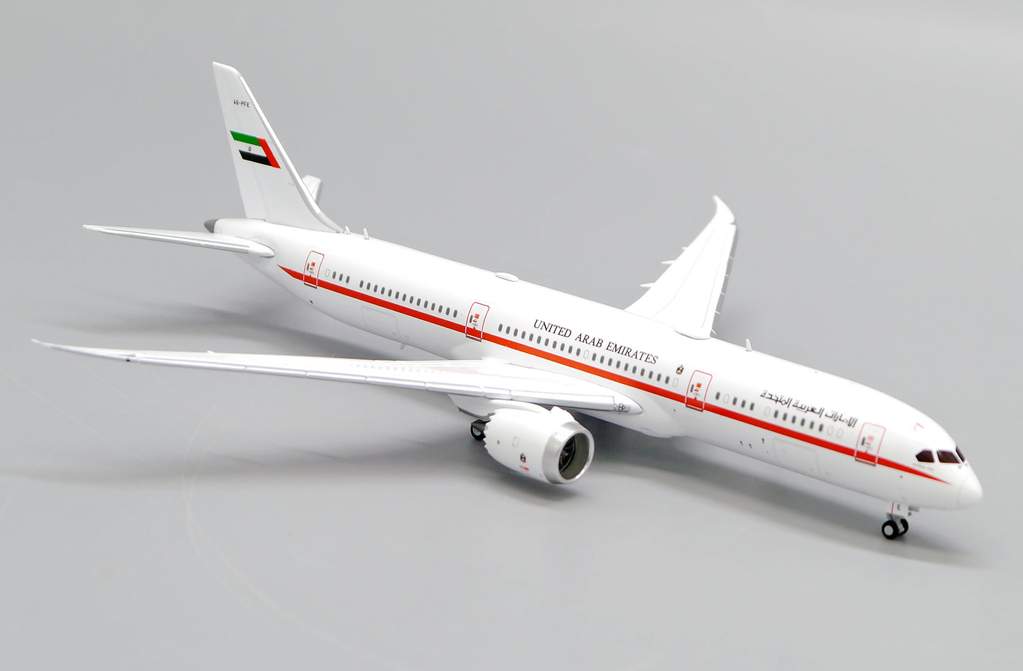 JCWINGS B787-9 UAE ABU DHABI REG: A6-PFE