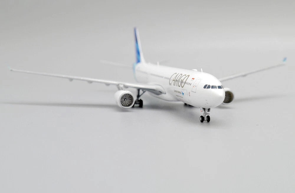 JC WINGS A330-300 GARUDA INDONESIA "CARGO TITLE" REG: PK-GPA