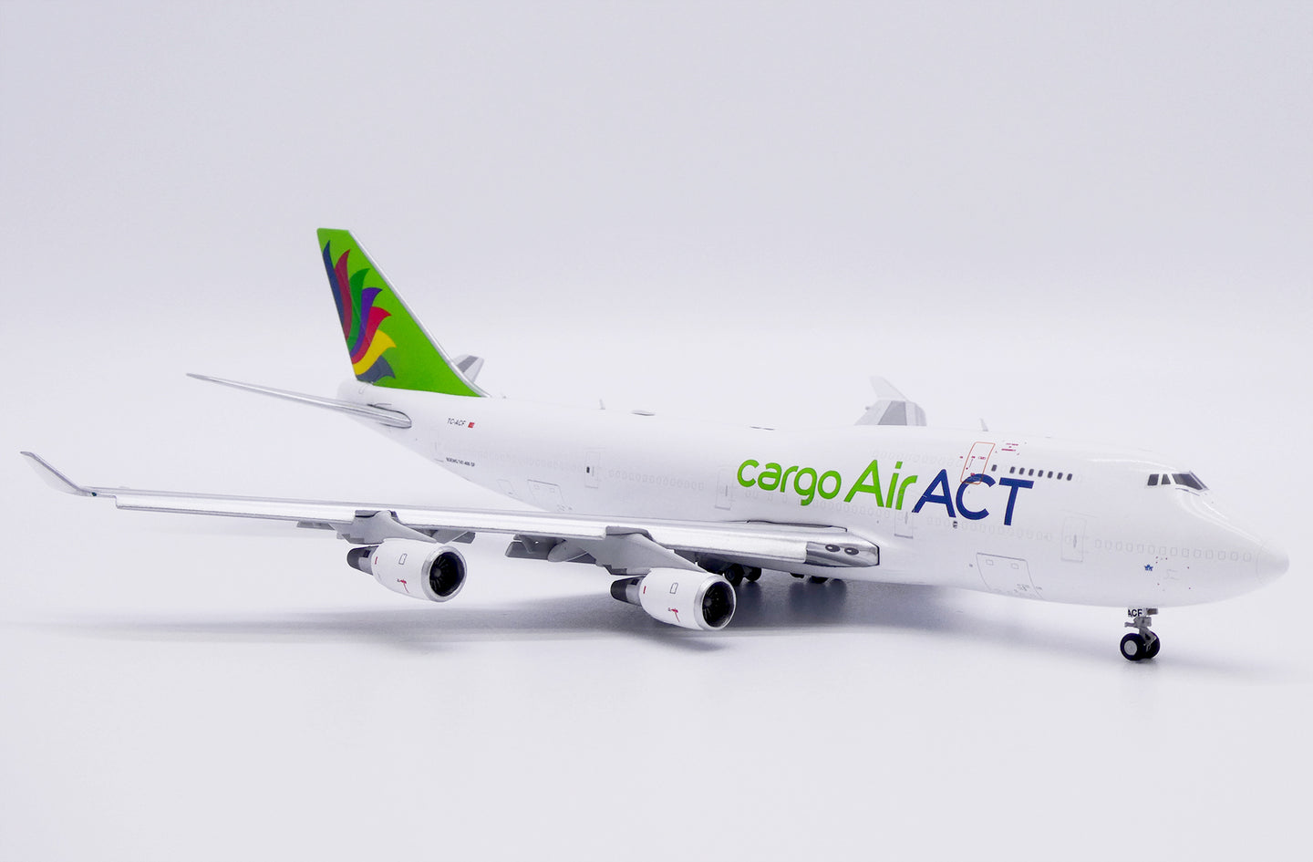 JC WINGS B747-400(BDSF) ACT AIRLINES (FLAPS DOWN) REG: TC-ACF