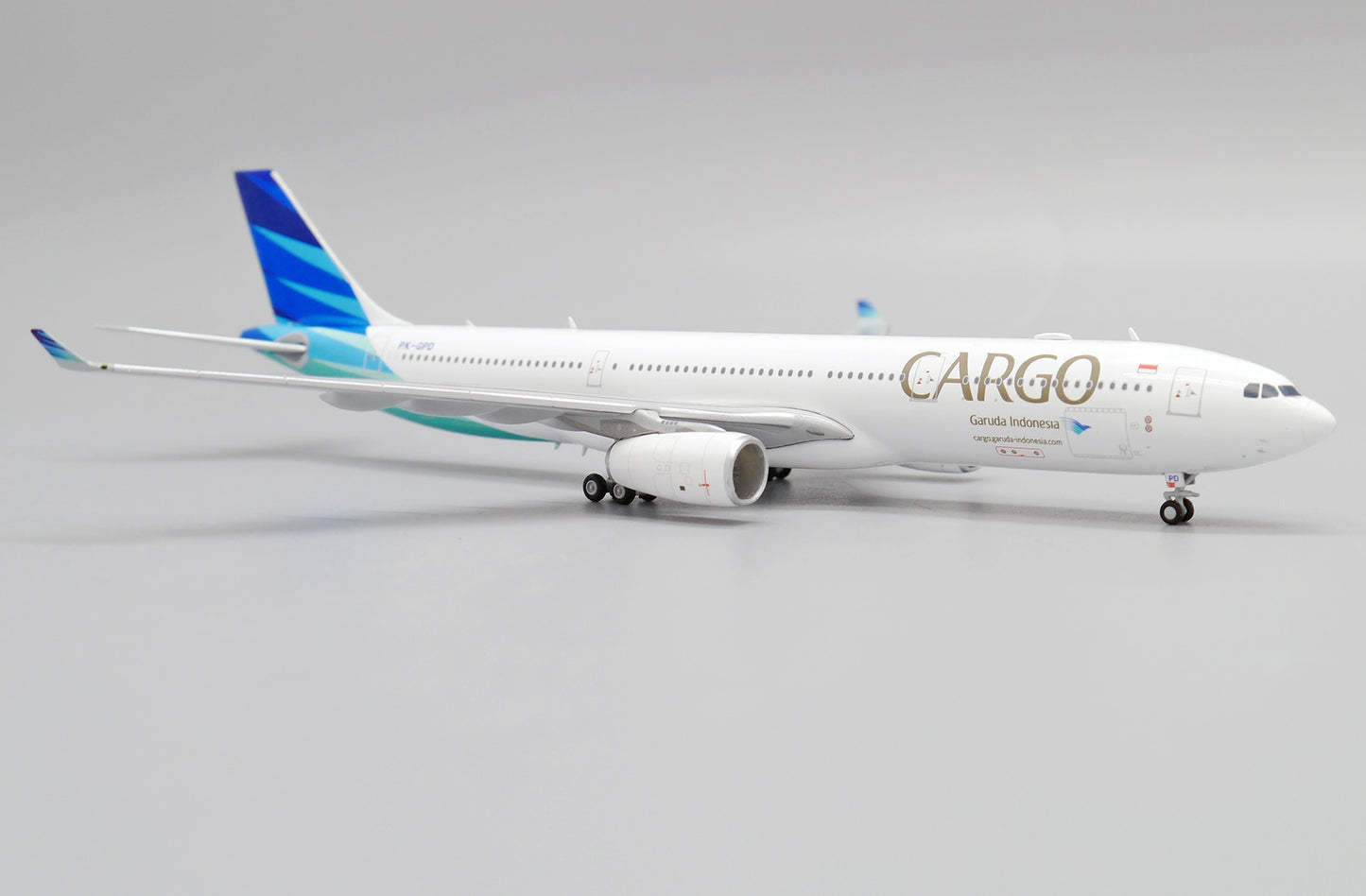 JC WINGS A330-300 GARUDA INDONESIA "CARGO TITLE" REG: PK-GPD