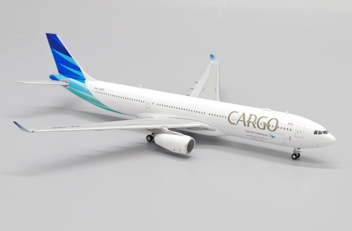 JC WINGS A330-300 GARUDA INDONESIA "CARGO TITLE" REG: PK-GPD