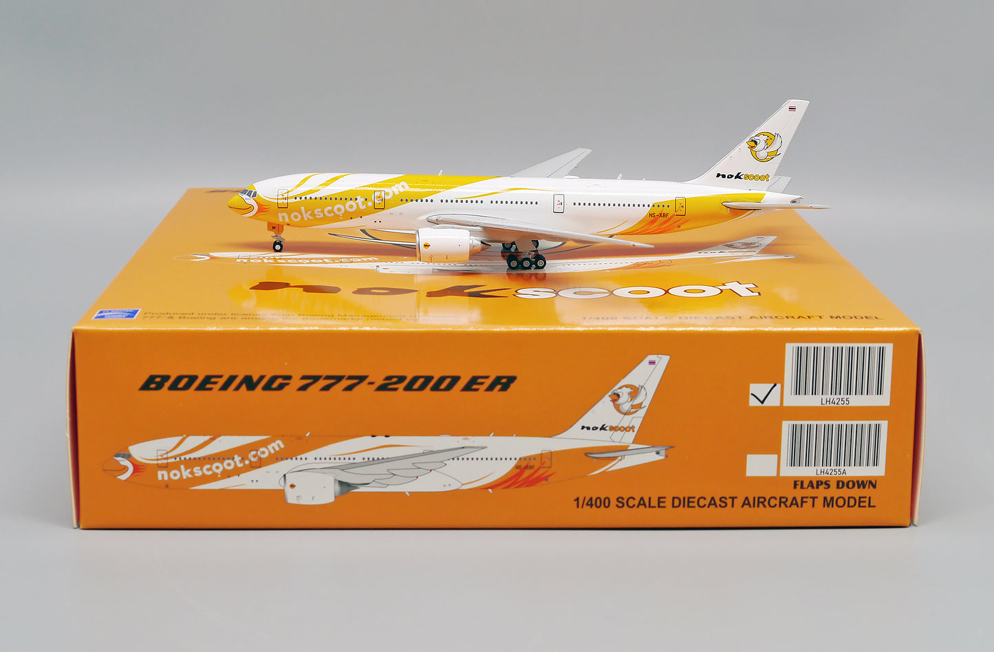JCWINGS B777-200ER  NOKSCOOT REG: HS-XBF