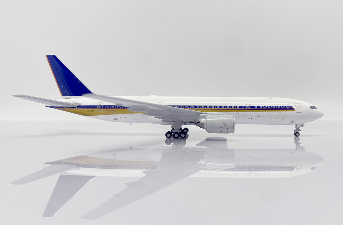JC WINGS B777-200(ER) AIR NEW ZEALAND REG: ZK-OKJ