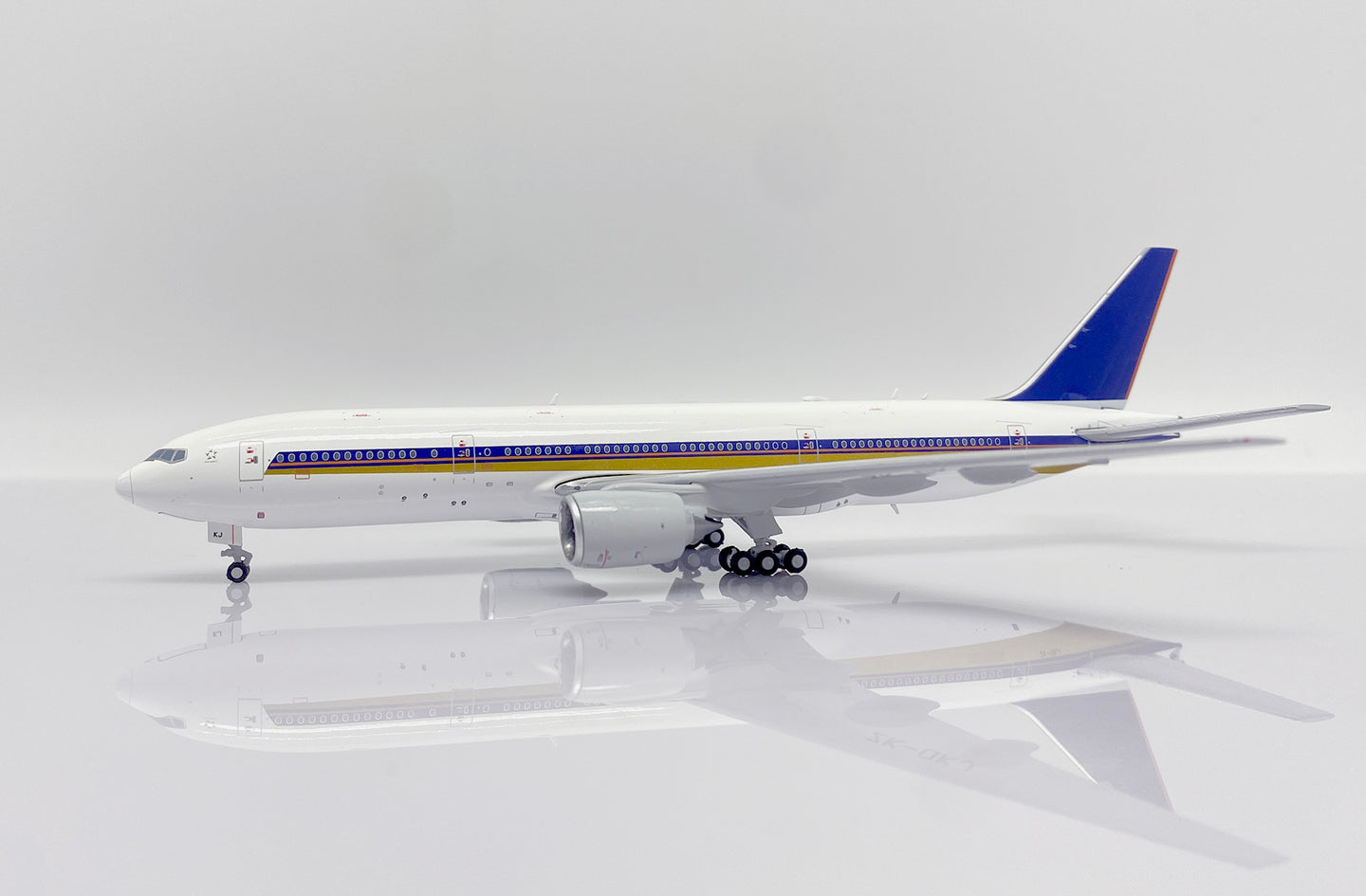JC WINGS B777-200(ER) AIR NEW ZEALAND REG: ZK-OKJ