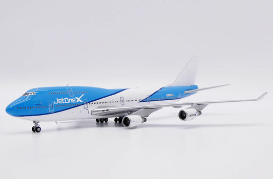 JCWINGS BOEING 747-400 JETONEX REG: VQ-BWM