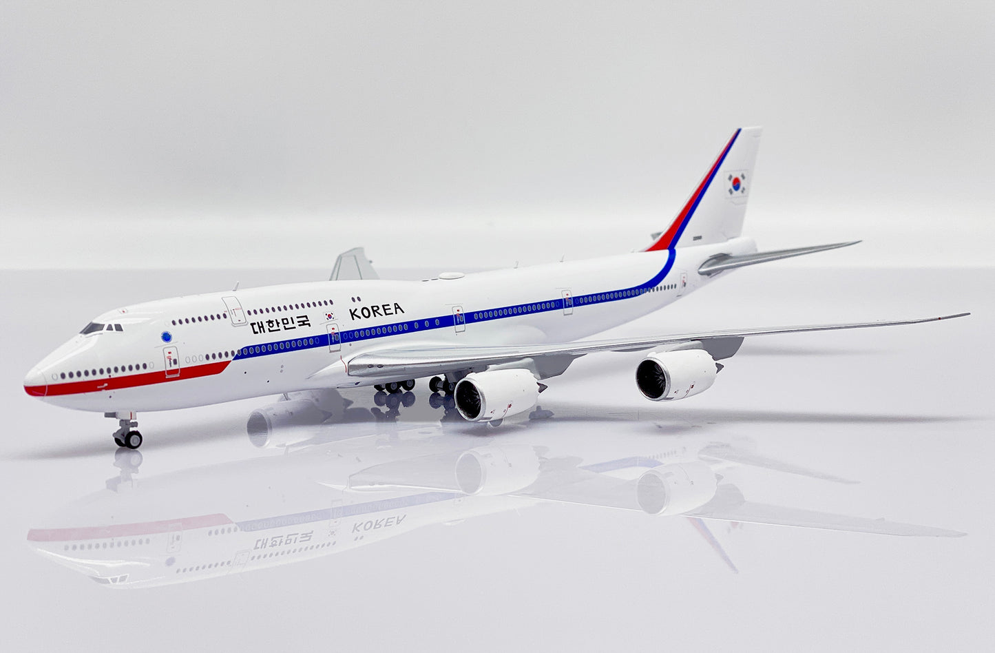 JCWINGS B747-8 SOUTH KOREA AIR FORCE REG: HL7643