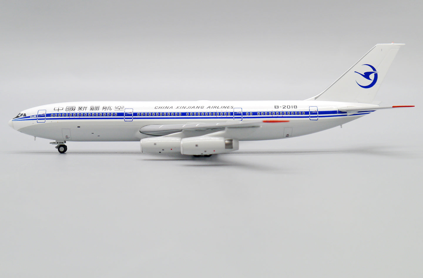 JCWINGS ILYUSHIN IL-86 CHINA XINJIANG AIRLINES REG: B-2018