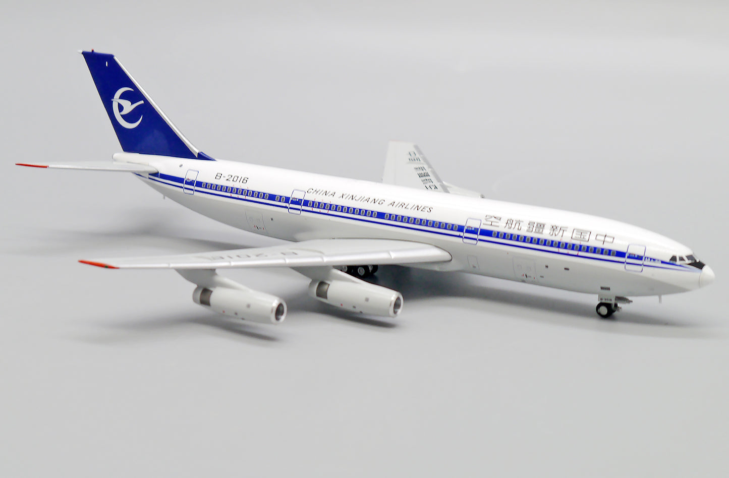 JC WINGS ILYUSHIN IL-86 CHINA XINJIANG AIRLINES REG: B-2016