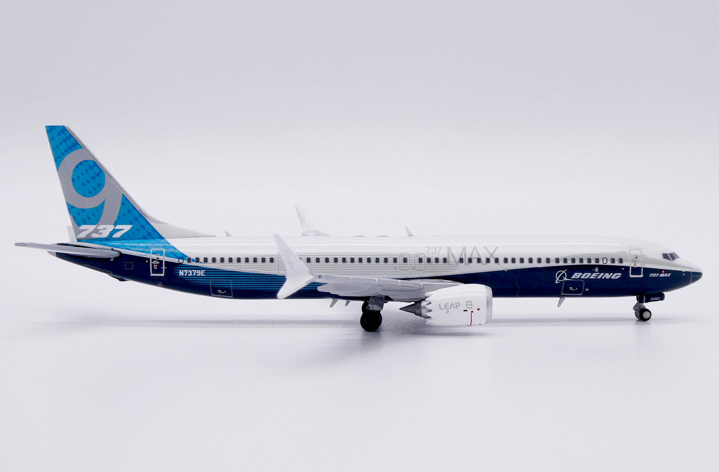 JC WINGS B737 MAX 9 BOEING HOUSE COLOUR REG: N7379E