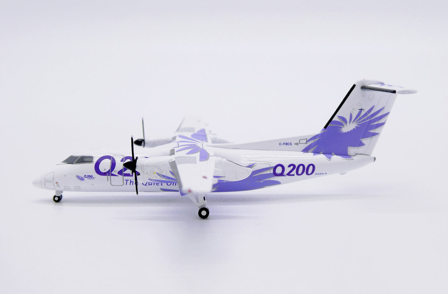 JC WINGS DASH 8-Q200 DE HAVILLAND CANADA "HOUSE COLOR" REG: C-FBCS