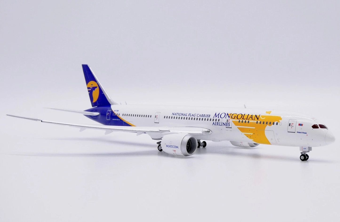 JCWINGS B787-9 MIAT MONGOLIAN AIRLINES FLAP DOWN REG: JU-1789