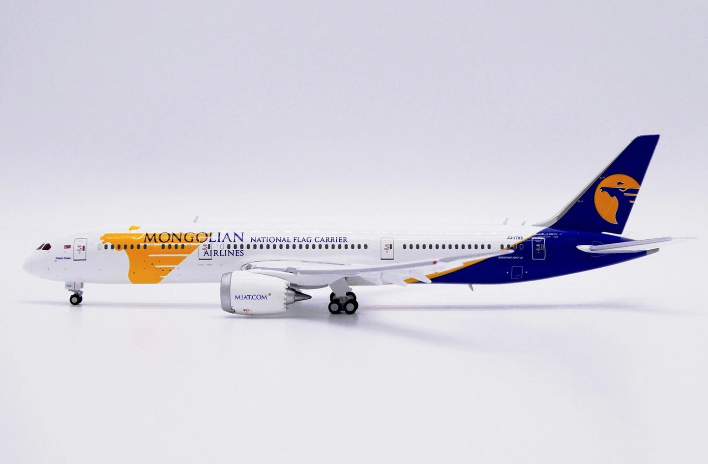 JCWINGS B787-9 MIAT MONGOLIAN AIRLINES FLAP DOWN REG: JU-1789