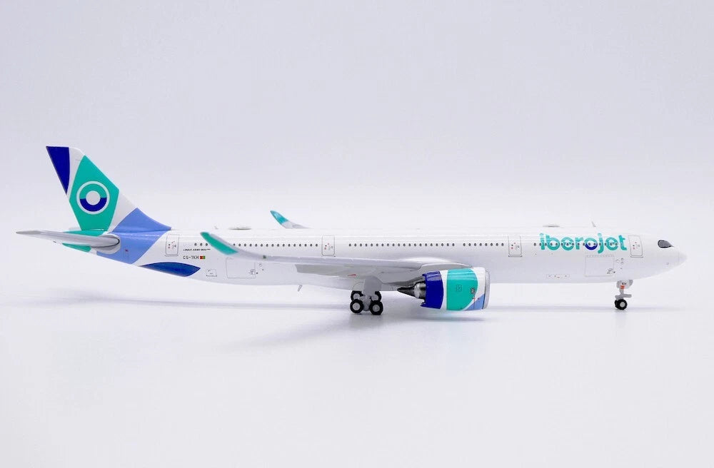 JC WINGS A330-900NEO IBEROJET REG: CS-TKH