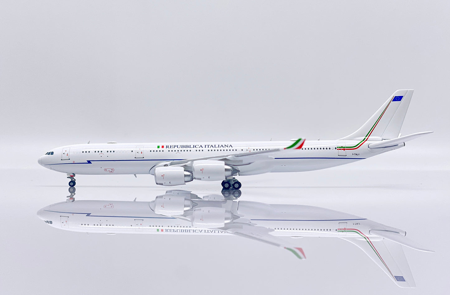 JCWINGS A340-500 ITALIAN AIR FORCE REG: I-TALY
