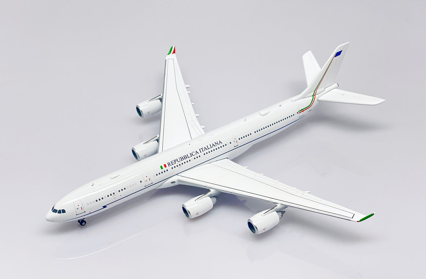 JCWINGS A340-500 ITALIAN AIR FORCE REG: I-TALY