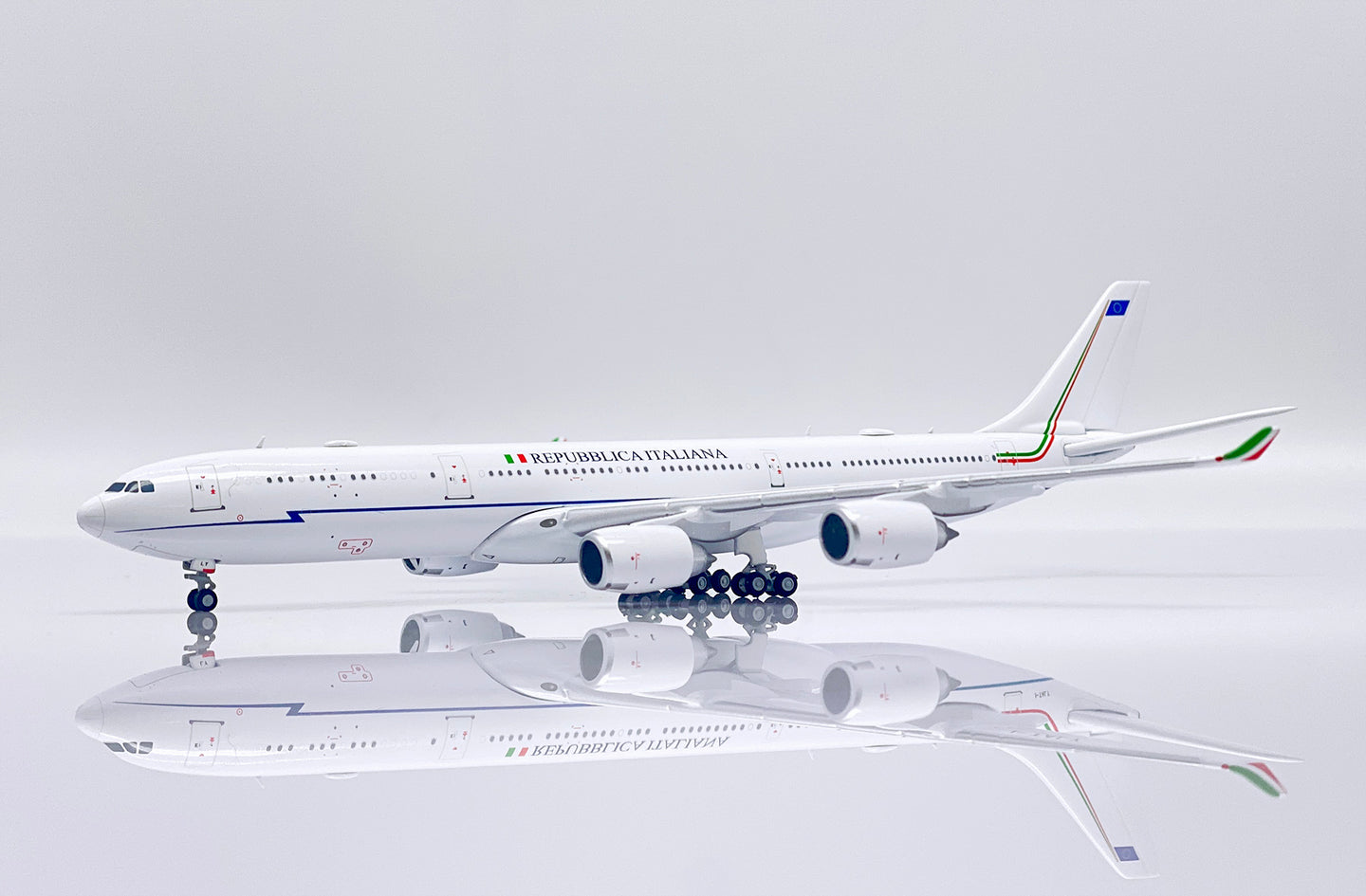 JCWINGS A340-500 ITALIAN AIR FORCE REG: I-TALY