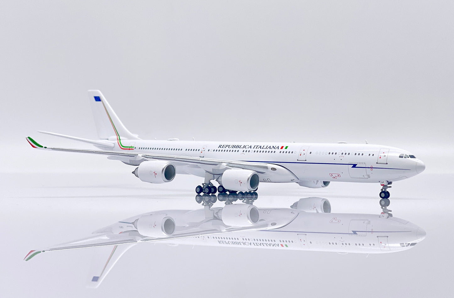 JCWINGS A340-500 ITALIAN AIR FORCE REG: I-TALY