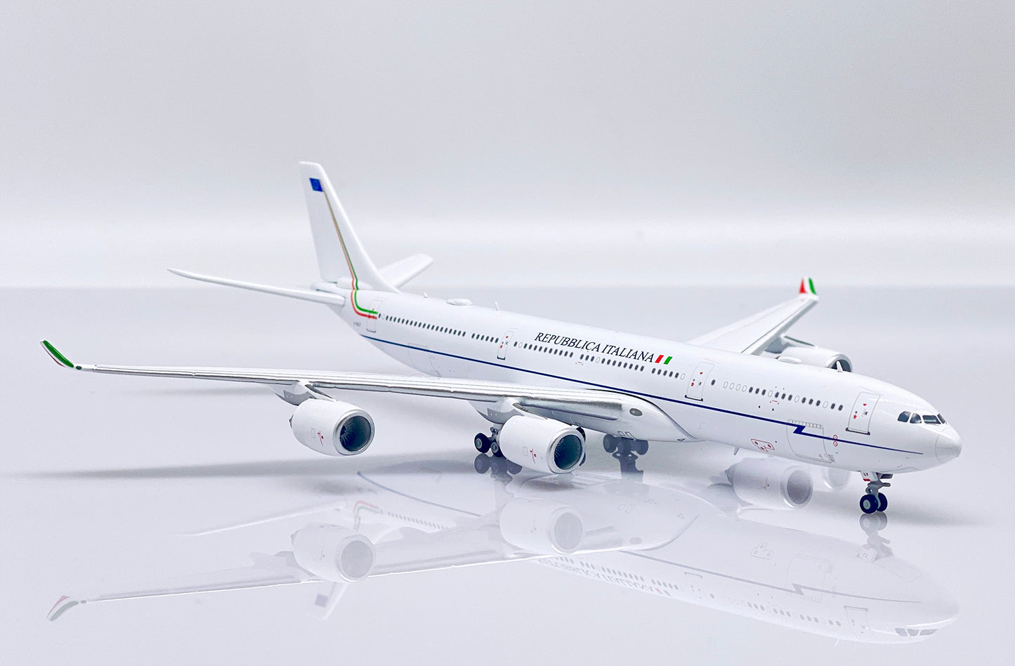 JCWINGS A340-500 ITALIAN AIR FORCE REG: I-TALY